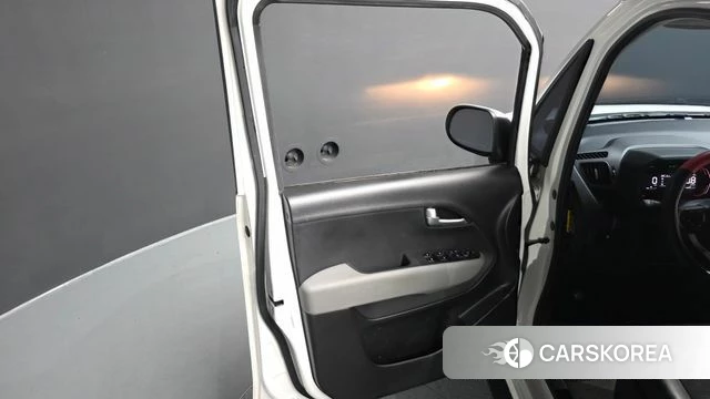 Kia The New Kia Ray id 4607945 из Кореи 17