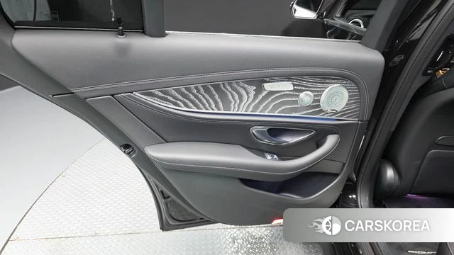 Mercedes-Benz E-Class W213 id 4618715 из Кореи 17