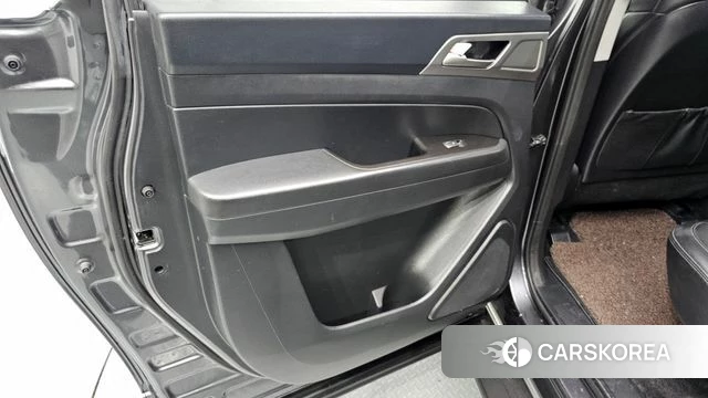 Ssangyong Rexton Sports id 4384807 из Кореи 17