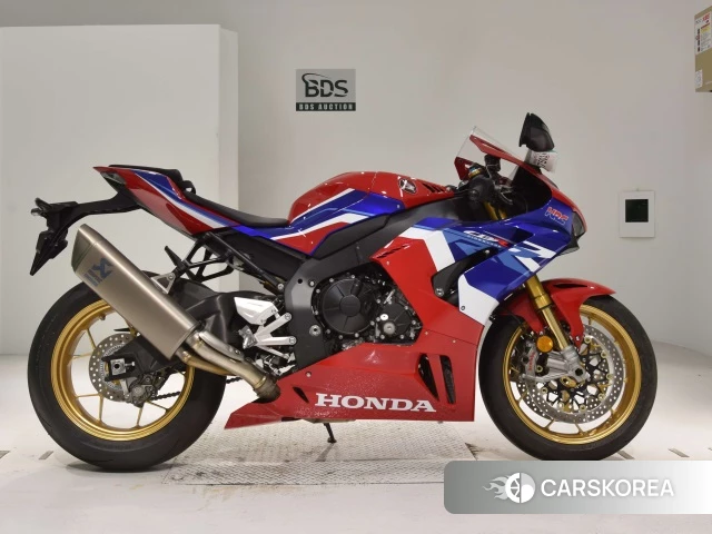 Проданный Honda CBR1000RR-R FIREBLADE SP 2023 из Японии