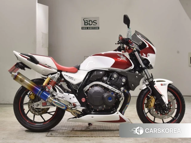 Проданный Honda CB400SF 2017 из Японии, фото 2