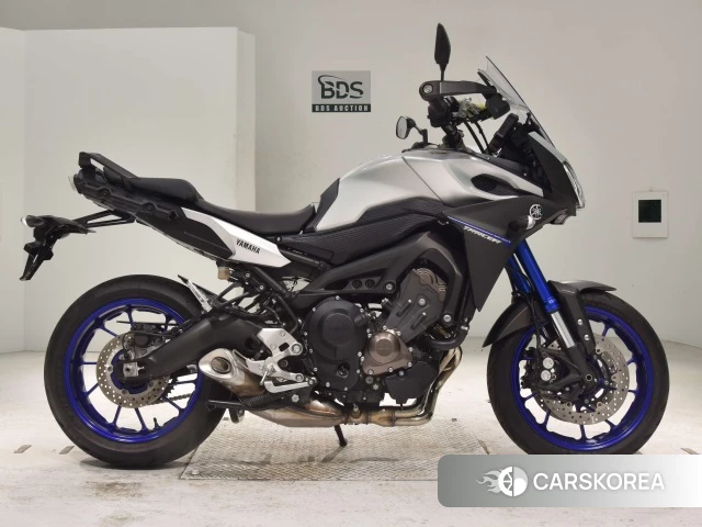 Проданный Yamaha MT-09 2015 из Японии