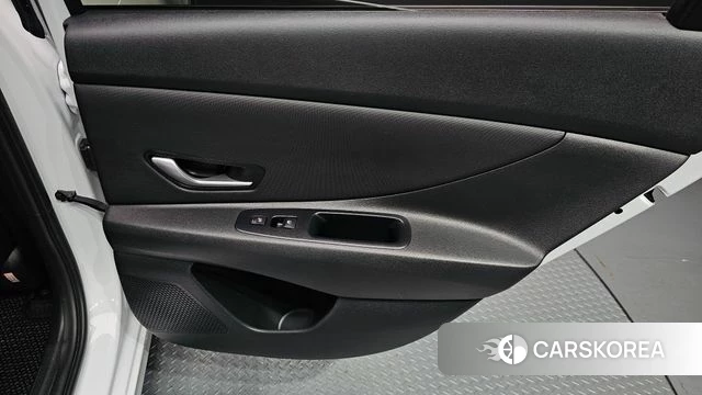 Hyundai The New Avante (CN7) id 4280916 из Кореи 17