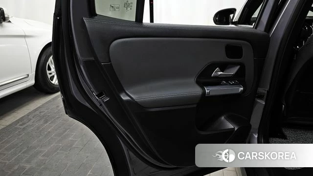 Mercedes-Benz EQB X243 id 4381882 из Кореи 17