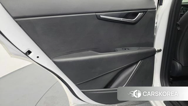 Kia Di Ol Nu Niro id 4422857 из Кореи 17