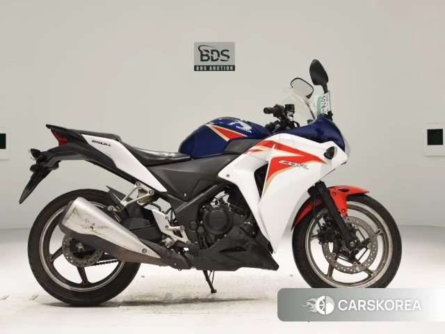 Проданный Honda CBR250R 2011 из Японии