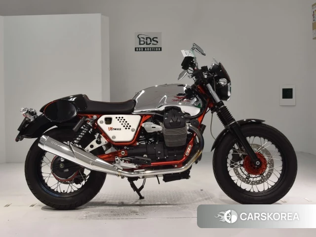 Проданный MOTO GUZZI V7 RACER id 4176308 из Японии