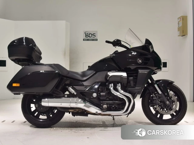 Проданный Honda CTX1300 2014 из Японии