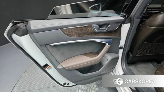 Audi A7 (4K) id 4203161 из Кореи 17