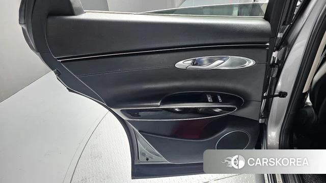 Genesis GV70 id 4389533 из Кореи 17