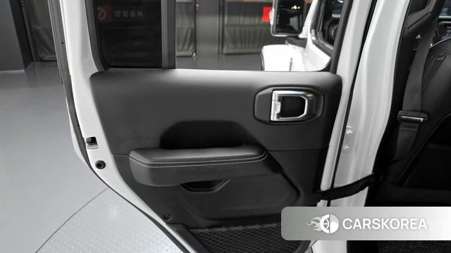 Jeep Wrangler (JL) id 4224626 из Кореи 17