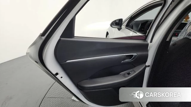 Hyundai Sonata (DN8) id 4384558 из Кореи 17