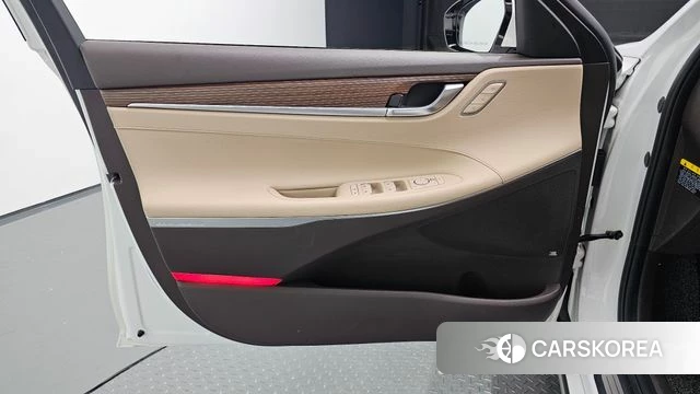 Hyundai Grandeur IG Hybrid id 4520367 из Кореи 17