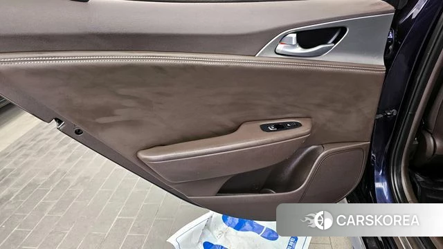 Kia Stinger id 4356934 из Кореи 17