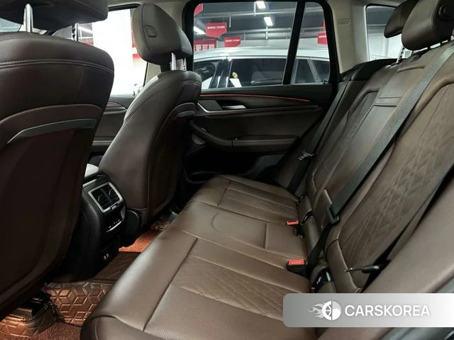 BMW X3 id 4306887 из Китая 17