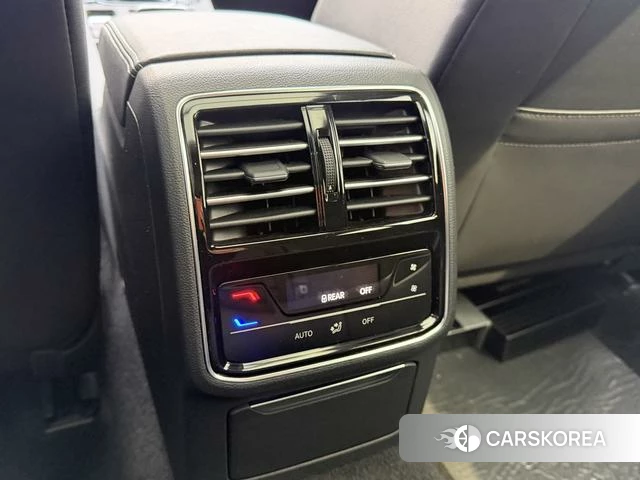 Volkswagen CC id 4278802 из Китая 17