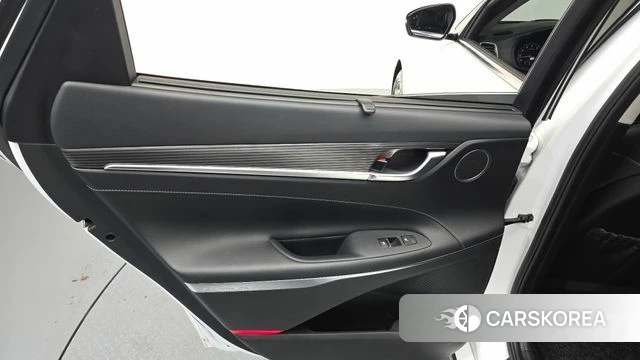 Hyundai Grandeur IG id 4557350 из Кореи 17