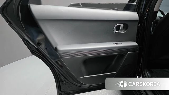 Hyundai Ionic 5 id 4579141 из Кореи 17