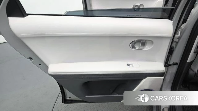 Hyundai Ionic 5 id 4736137 из Кореи 17
