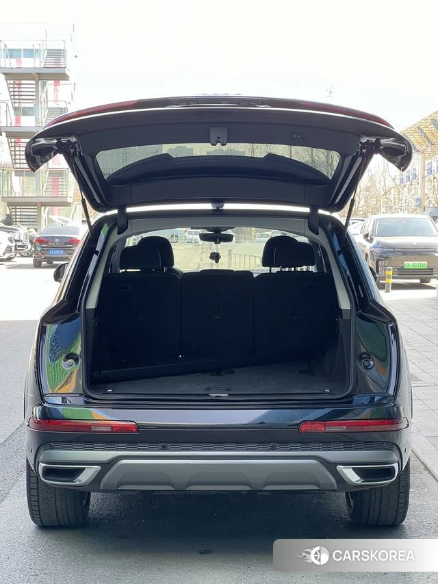 Audi Q7 id 4213595 из Китая 17