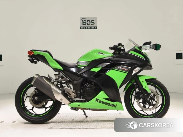 Проданный Kawasaki NINJA 250 2013 из Японии, фото 2