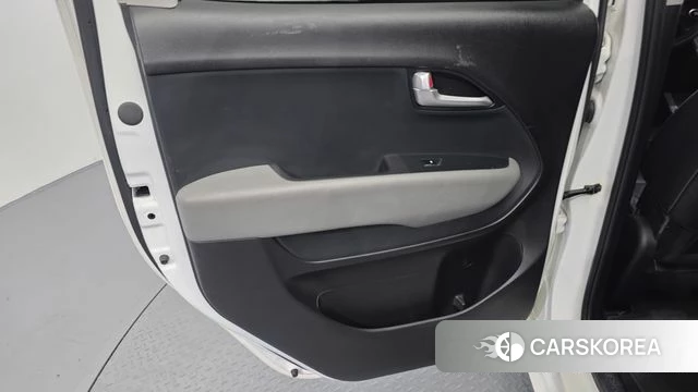 Kia The New Kia Ray id 4549519 из Кореи 17
