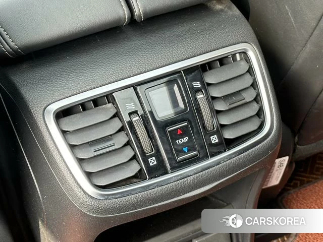 Honda UR-V id 4257860 из Китая 17