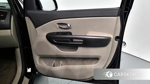 Kia The New Carnival id 4390357 из Кореи 17