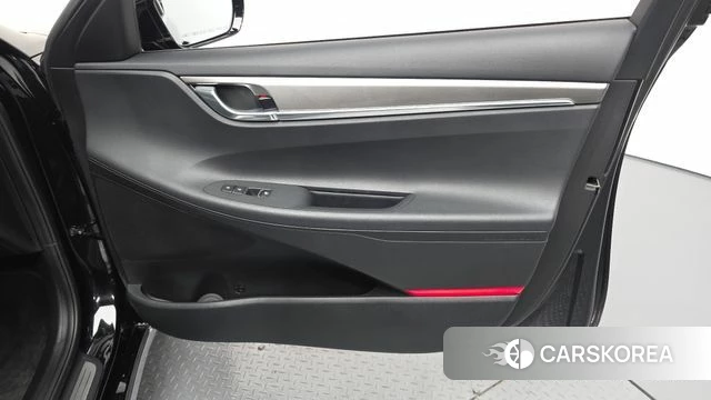 Hyundai The New Grandeur IG id 4419725 из Кореи 17