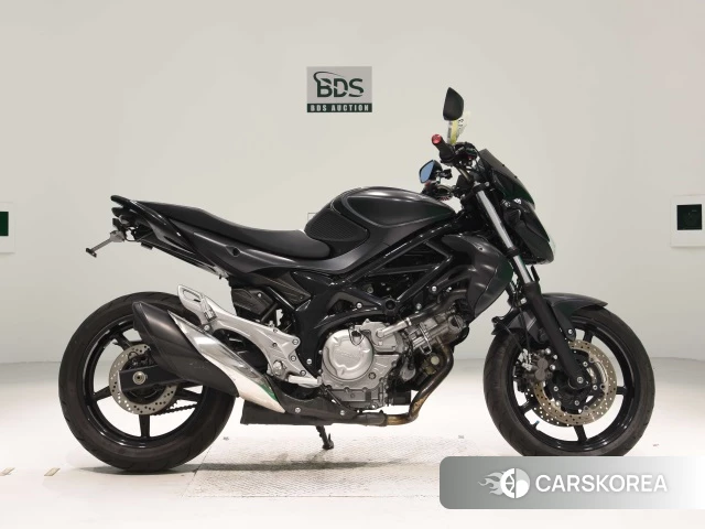 Проданный Suzuki GLADIUS 400 2015 из Японии