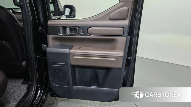 Kia Tasman id 4539661 из Кореи 17
