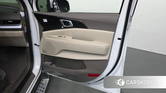 Kia The New Carnival 4th Generation id 4622807 из Кореи 17