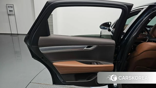 Genesis G80 (RG3) id 4416497 из Кореи 17