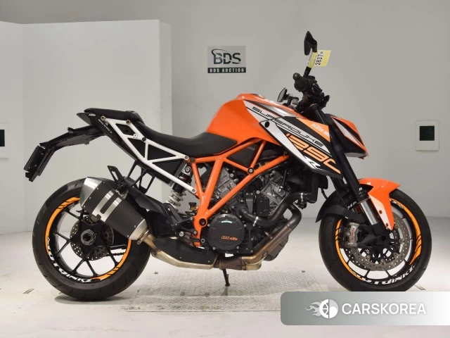 Проданный KTM 1290 SUPER DUKE R 2015 из Японии
