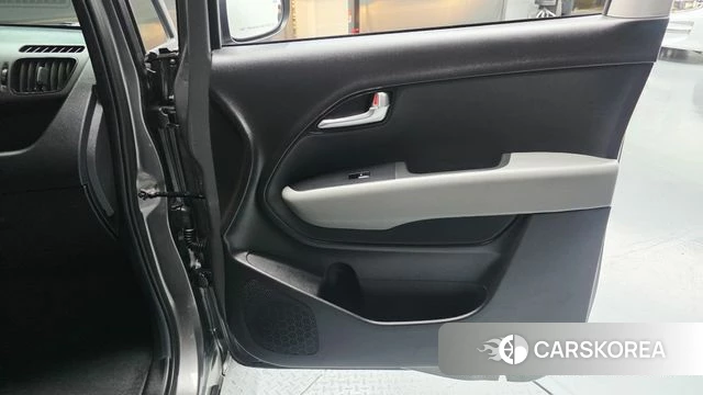 Kia The New Kia Ray id 4414620 из Кореи 17