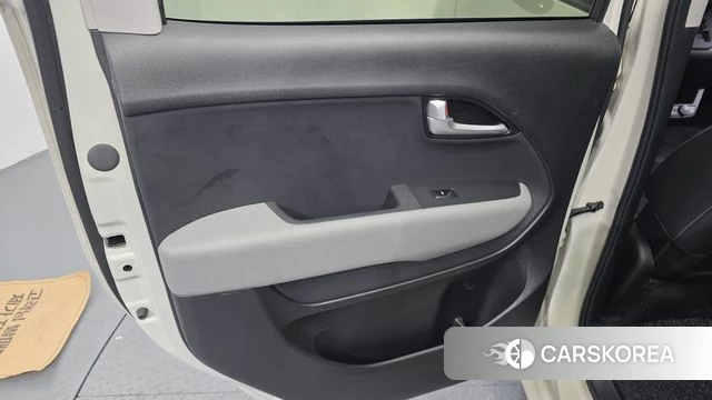 Kia The New Kia Ray id 4201127 из Кореи 17