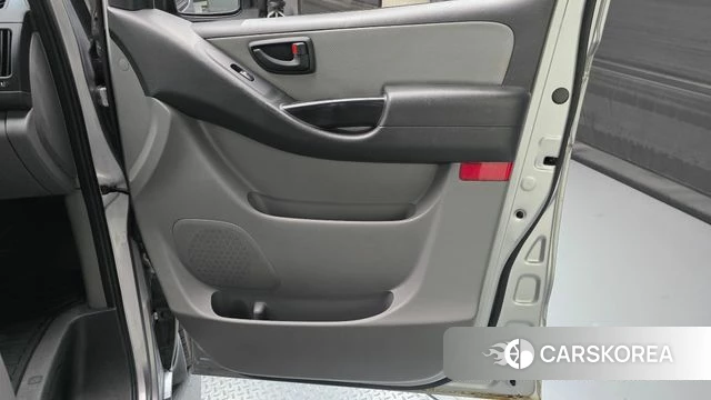 Hyundai The New Grand Starex id 4944080 из Кореи 17