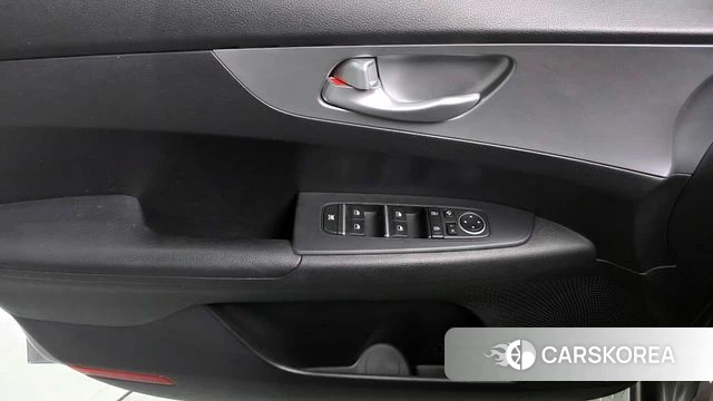 Kia The New K3 2nd generation id 4201624 из Кореи 17