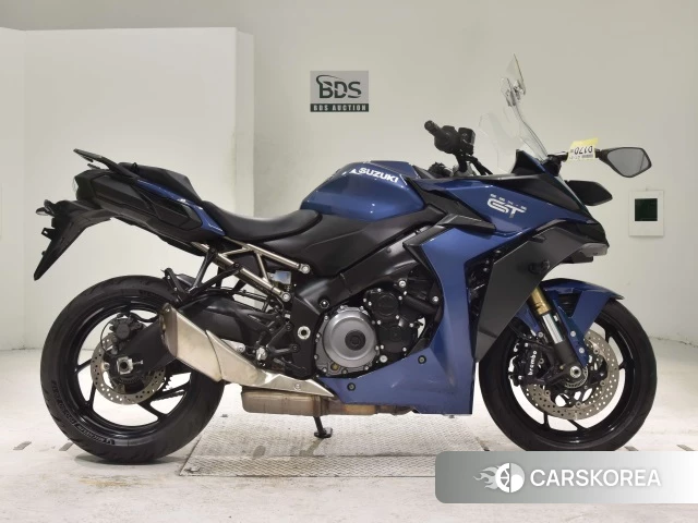 Проданный Suzuki GSX-S1000GT 2022 из Японии