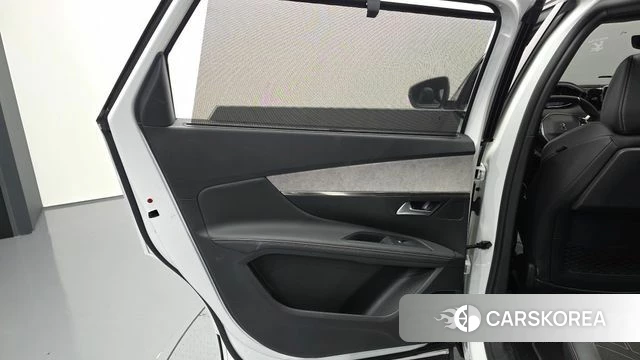 Peugeot 5008 second generation id 4195633 из Кореи 17