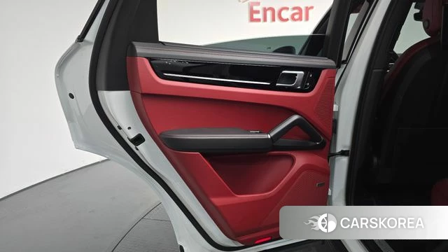 Porsche Cayenne (PO536) id 4344898 из Кореи 17