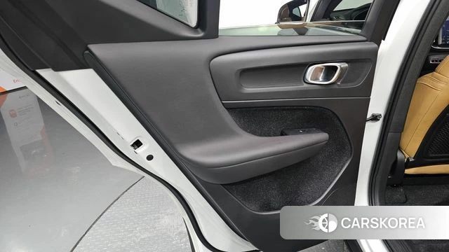 Volvo XC40 id 4535900 из Кореи 17