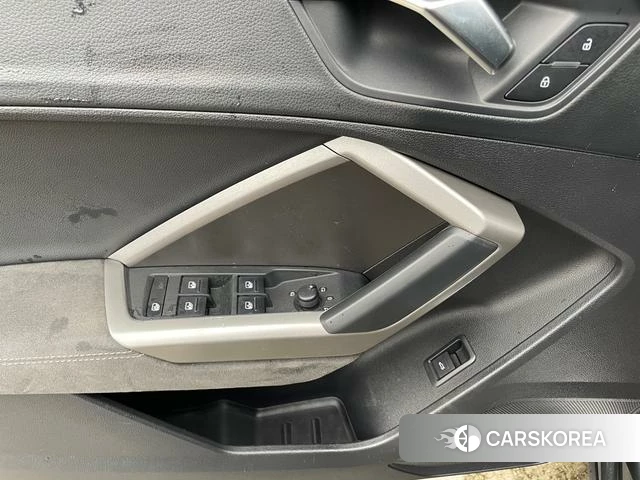 Audi Q3 id 4277381 из Китая 17