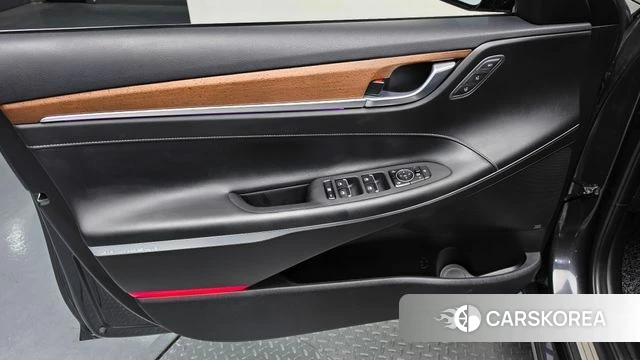 Hyundai Grandeur IG Hybrid id 4605342 из Кореи 17