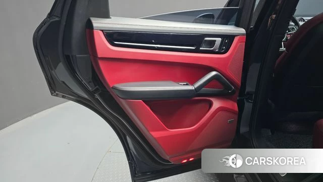 Porsche Cayenne (PO536) id 4402396 из Кореи 17