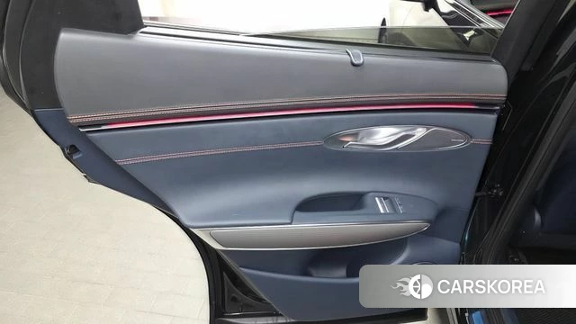 Genesis GV70 id 4279869 из Кореи 17
