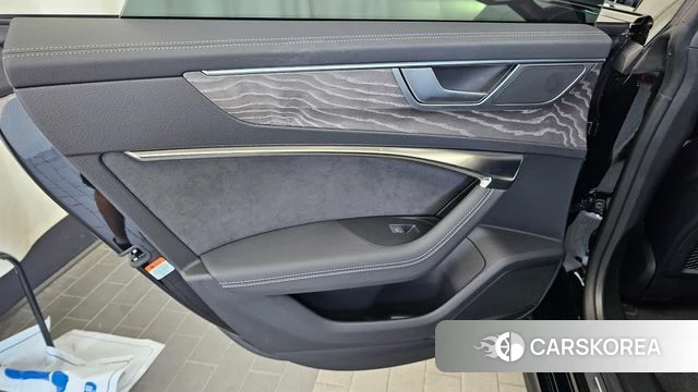 Audi A7 (4K) id 4441670 из Кореи 17