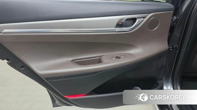 Hyundai The New Grandeur IG id 4268177 из Кореи 17