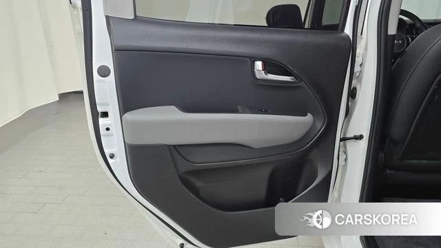Kia The New Kia Ray id 4670142 из Кореи 17
