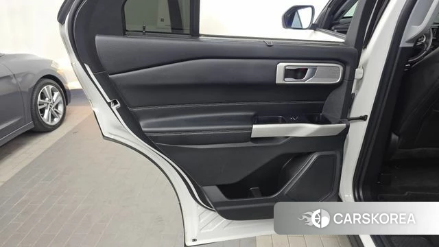 Ford Explorer 6th Generation id 4793528 из Кореи 17